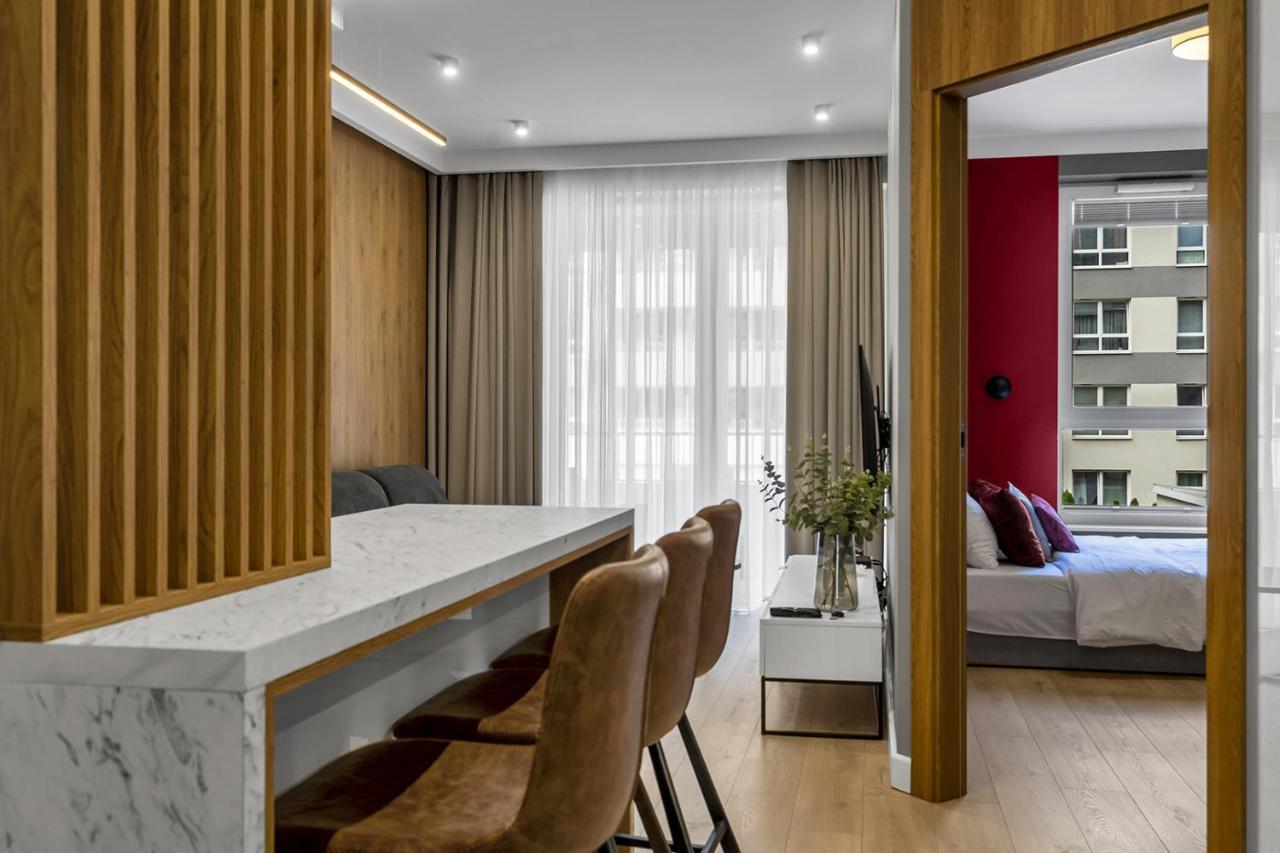Lotnisko Chopina Modern Apartment Varsovia Exterior foto